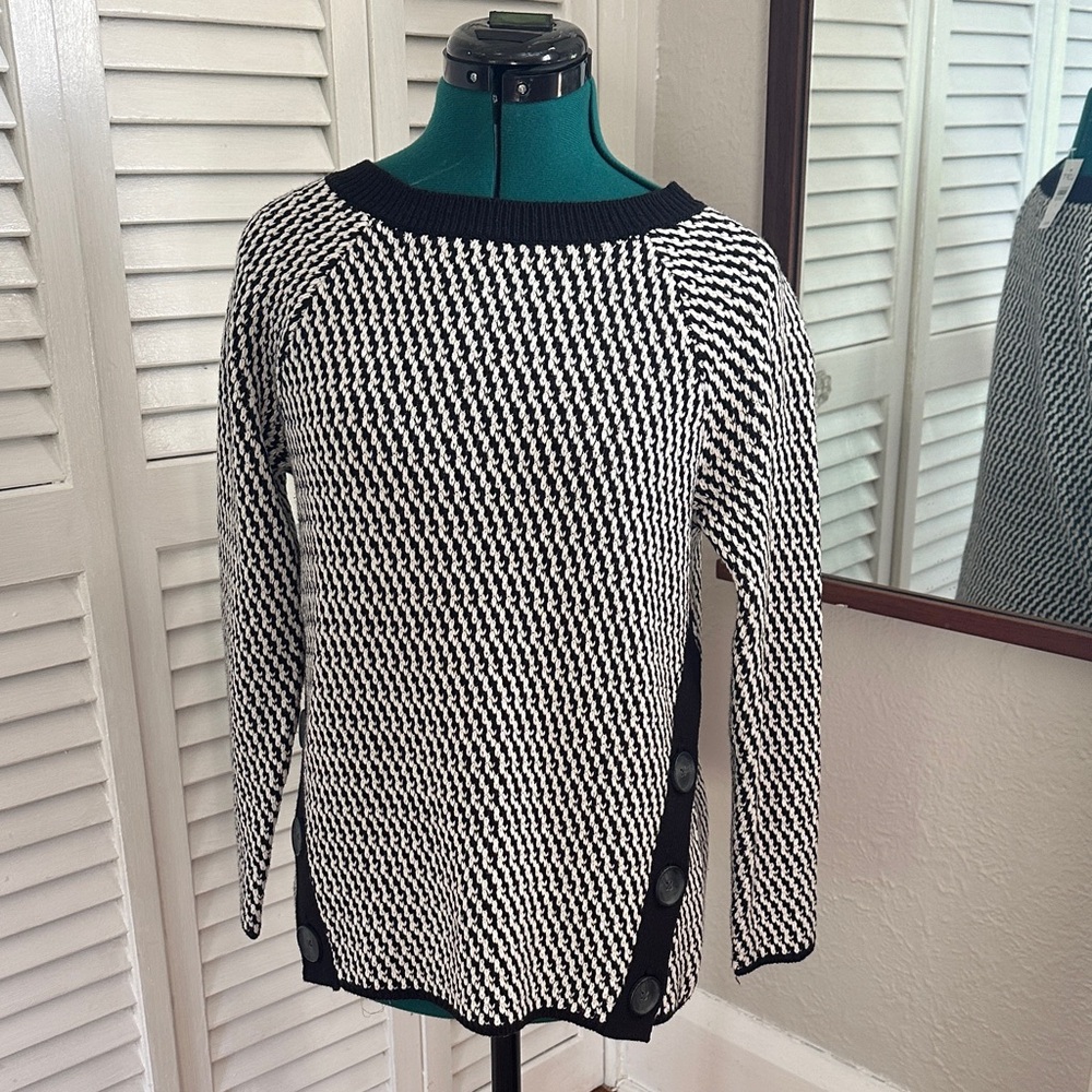 Loft Black and White Women's Sweater